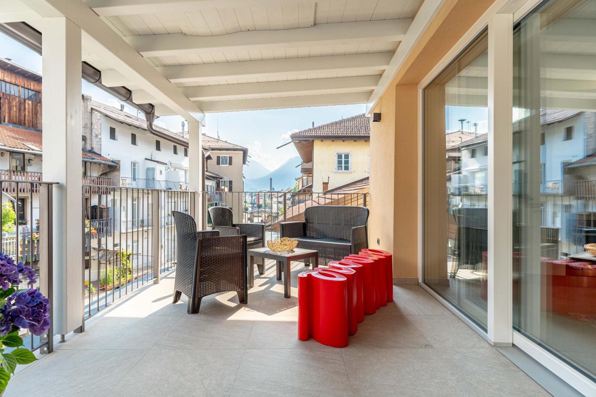 Luxury 2Br W/ River Castle View In Borgo Valsugana Leilighet Eksteriør bilde