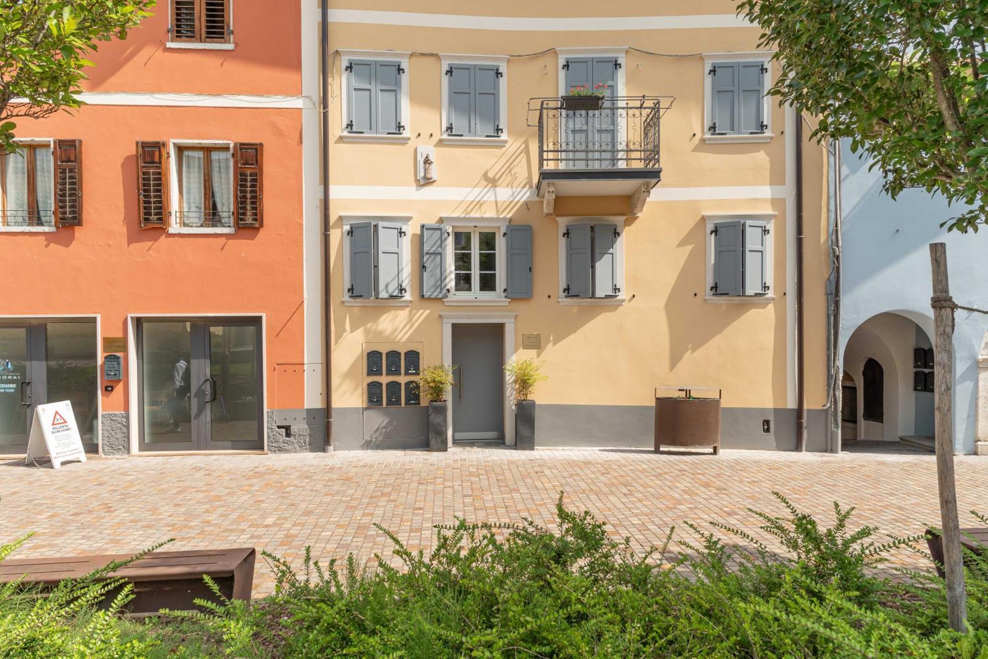 Luxury 2Br W/ River Castle View In Borgo Valsugana Leilighet Eksteriør bilde