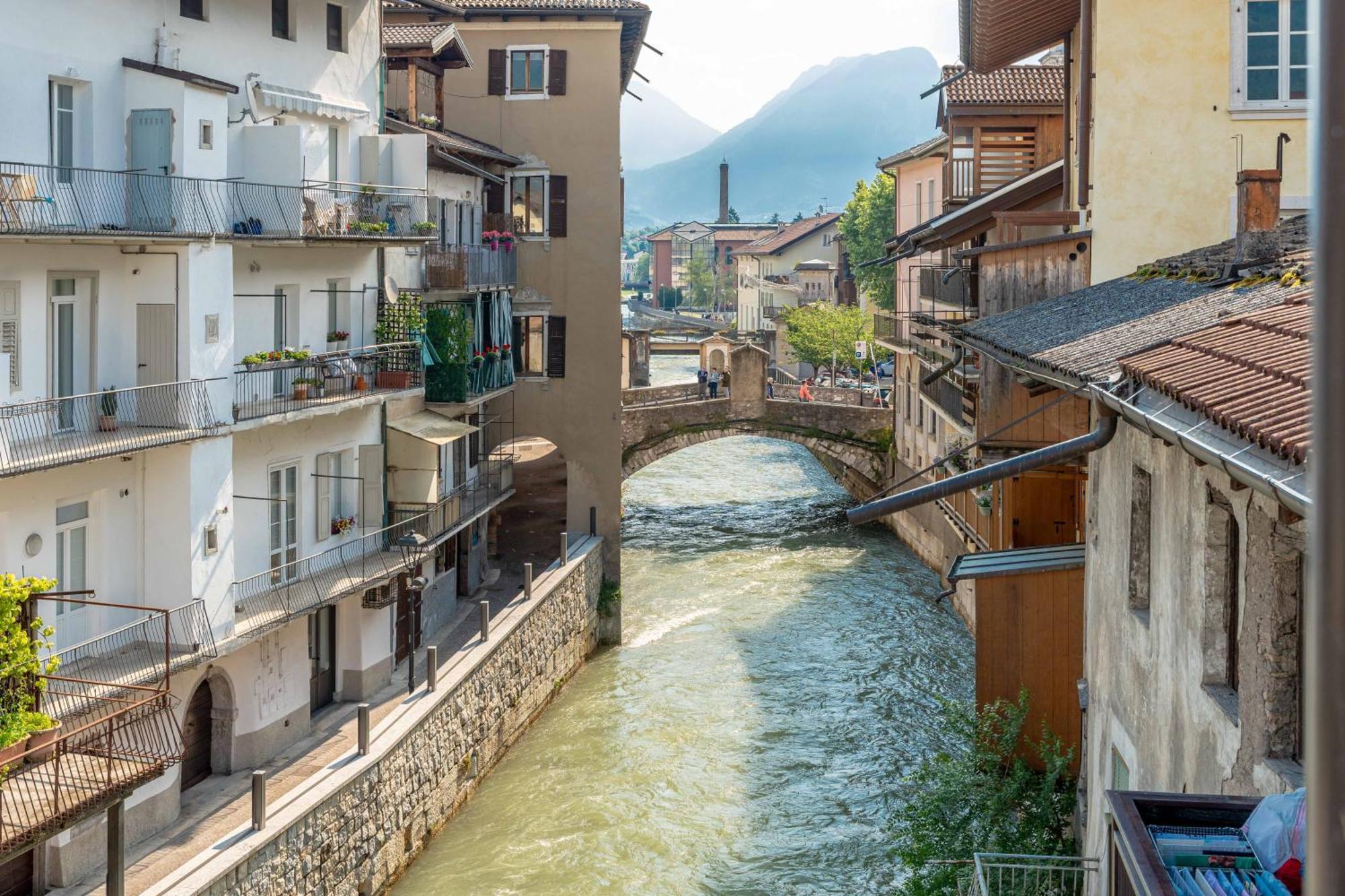 Luxury 2Br W/ River Castle View In Borgo Valsugana Leilighet Eksteriør bilde